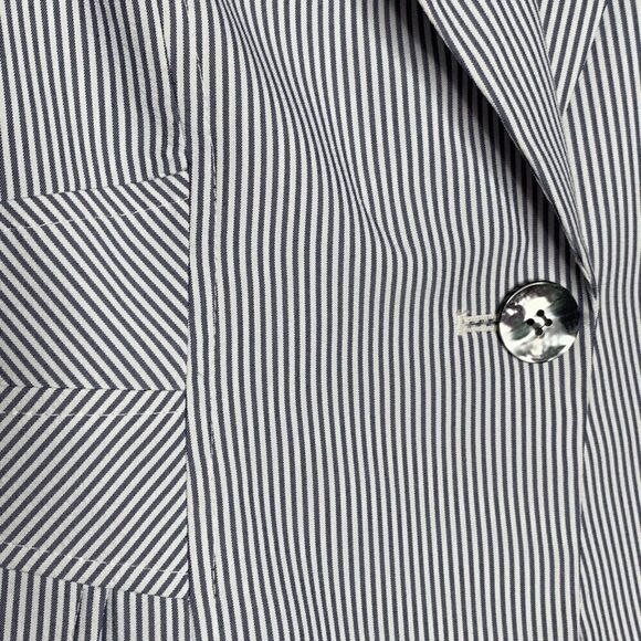 𝅺nine West Pin Striped Blazer - Picture 4 of 10